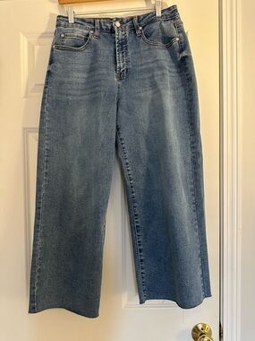 OAT Wide Leg Cropped Jeans - size 30 - size 10